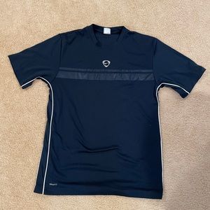 Nike fit dry tshirt